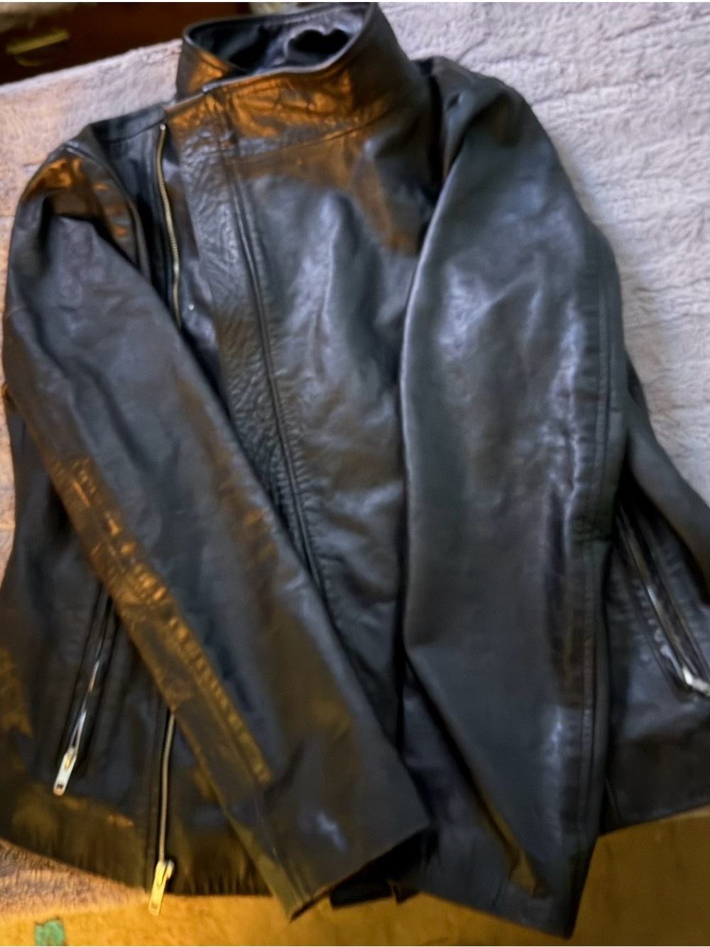 Leather Jacket - Picture 4 of 6
